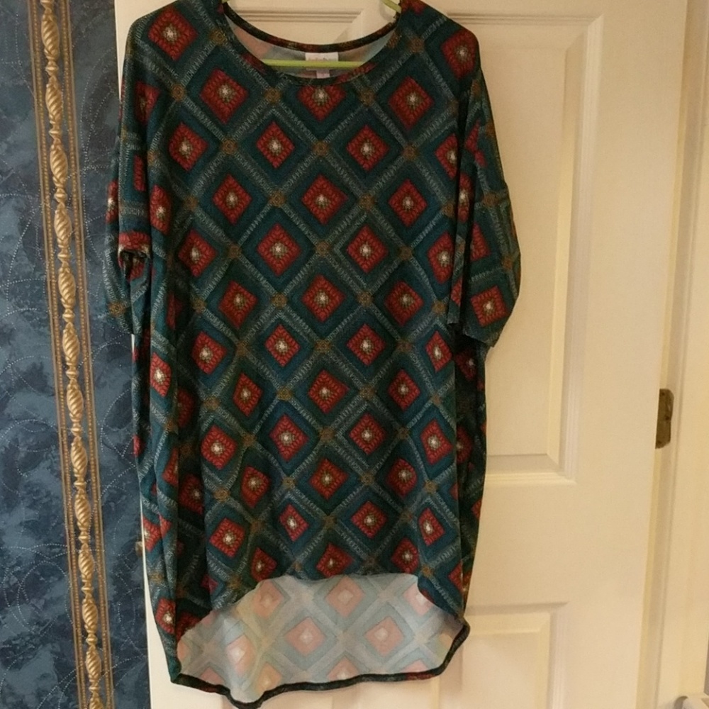 EUC LulaRoe Irma